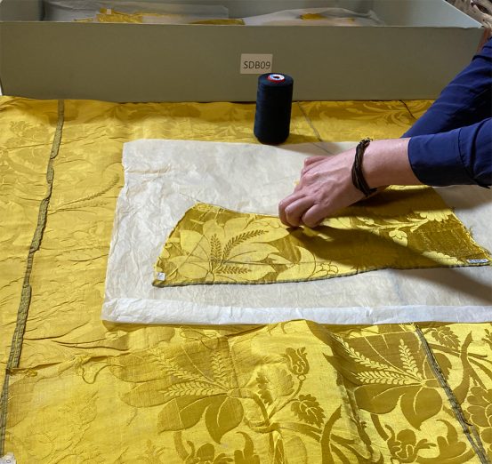 Reconstructing the dress