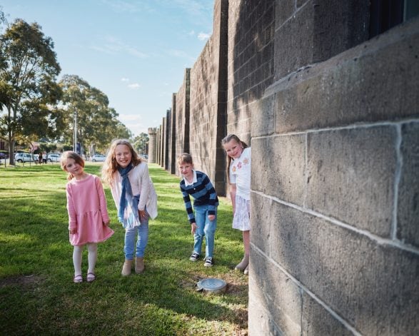PrisonBreak Explorers: Kids' Prison Adventure
