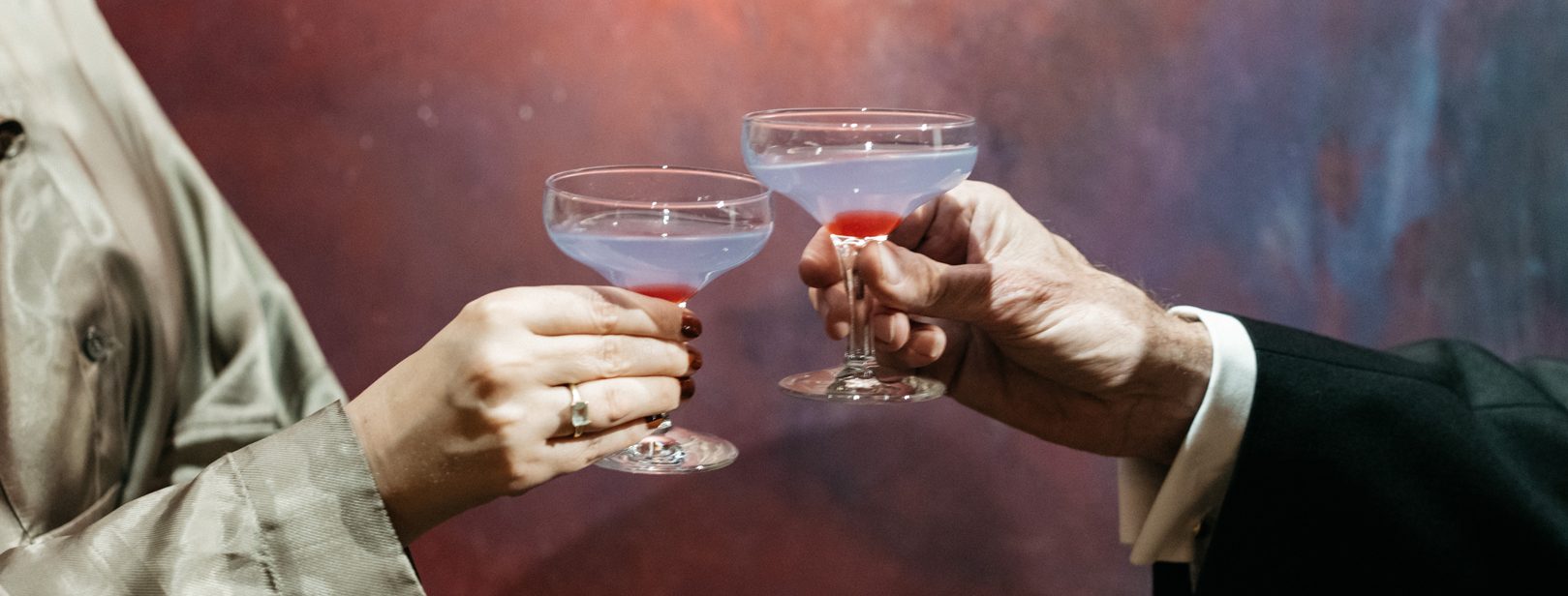 Sunset Cocktail Tour at Walsh Street featuring the Aviation Cocktail. Photo by Marie Luise Skibbe.