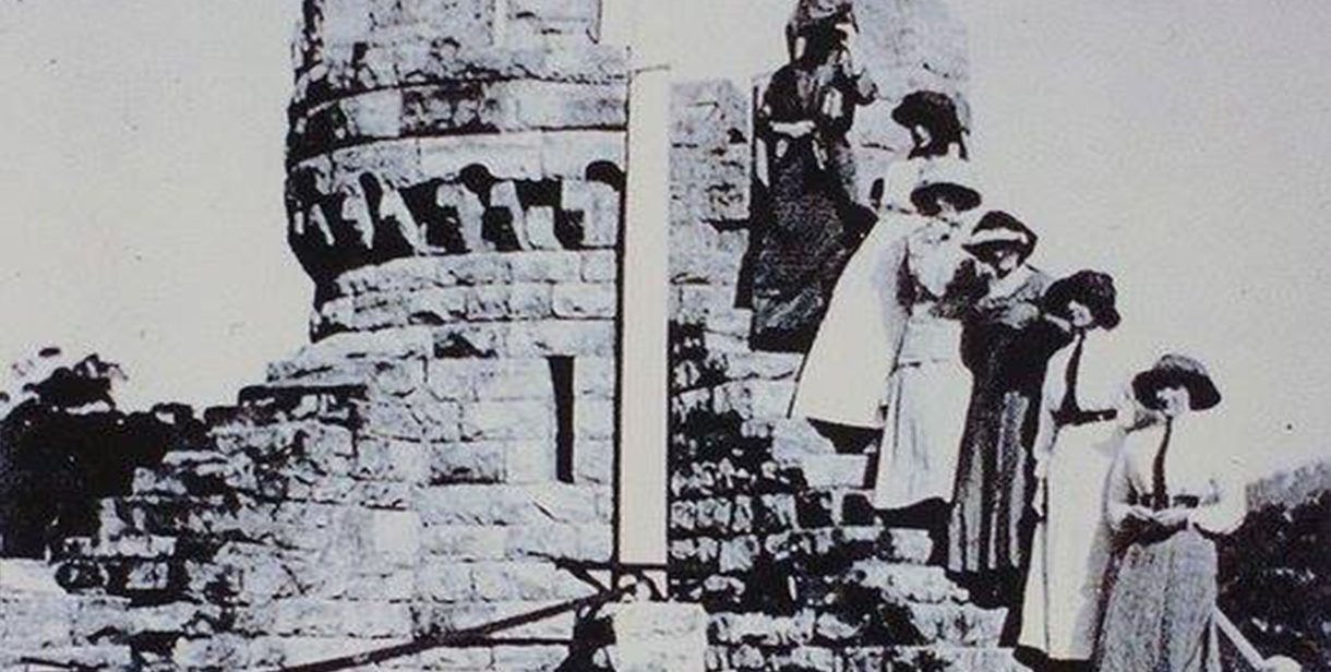 Dangar Island, crenulated sandstone tower 1911.