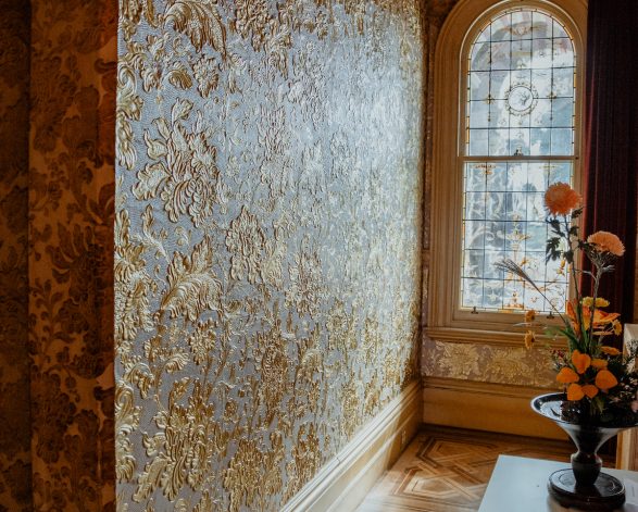 Kinkanarami Wallpaper restoration at Rippon Lea Es